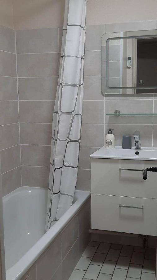Appartement Situe Au Cap D'Agde Proche Plage Exterior foto